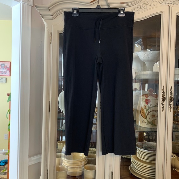 lululemon relaxed fit crop